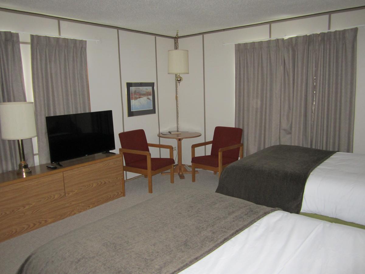 Triple J Hotel داوسون المظهر الخارجي الصورة