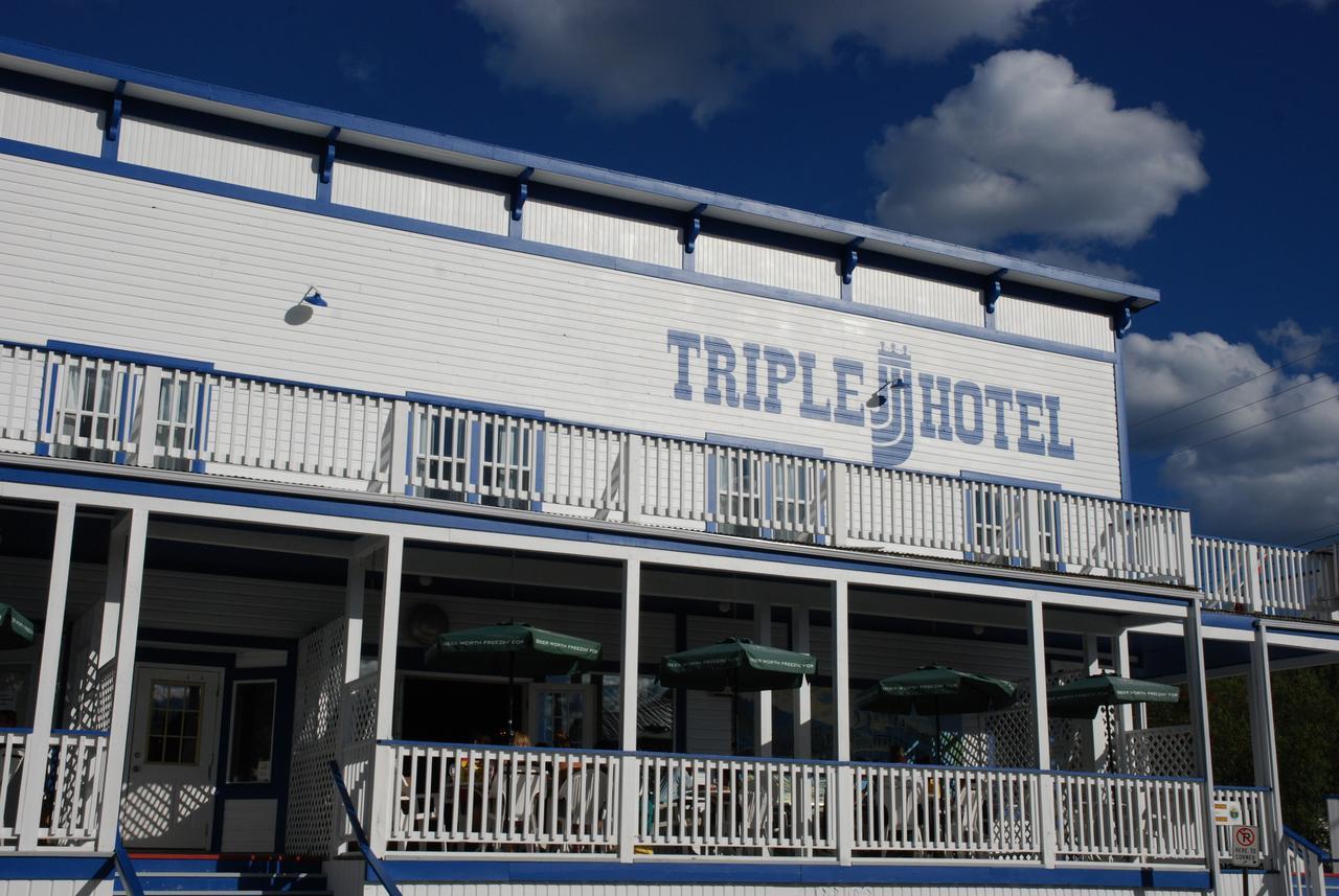 Triple J Hotel داوسون المظهر الخارجي الصورة