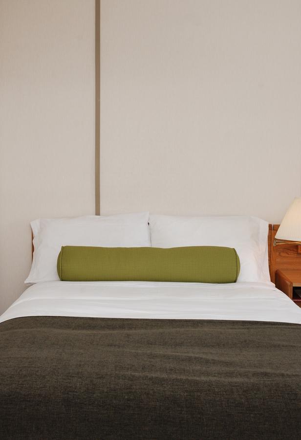 Triple J Hotel داوسون المظهر الخارجي الصورة